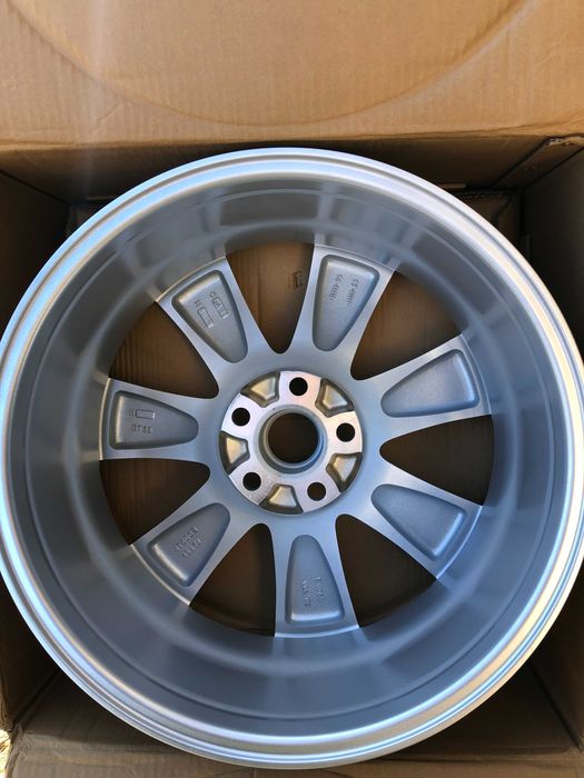 Felgi  aluminiowe nowe