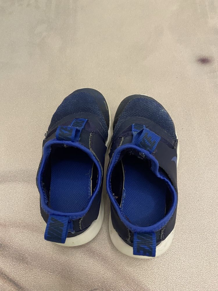 Nike flex runner roz 26