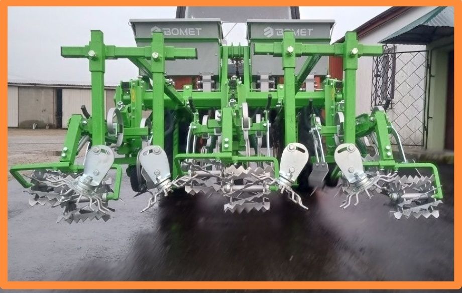 NOWOŚĆ Pielnik do truskawek warzyw z dozownikiem nawozu, gwiazdy,ekran