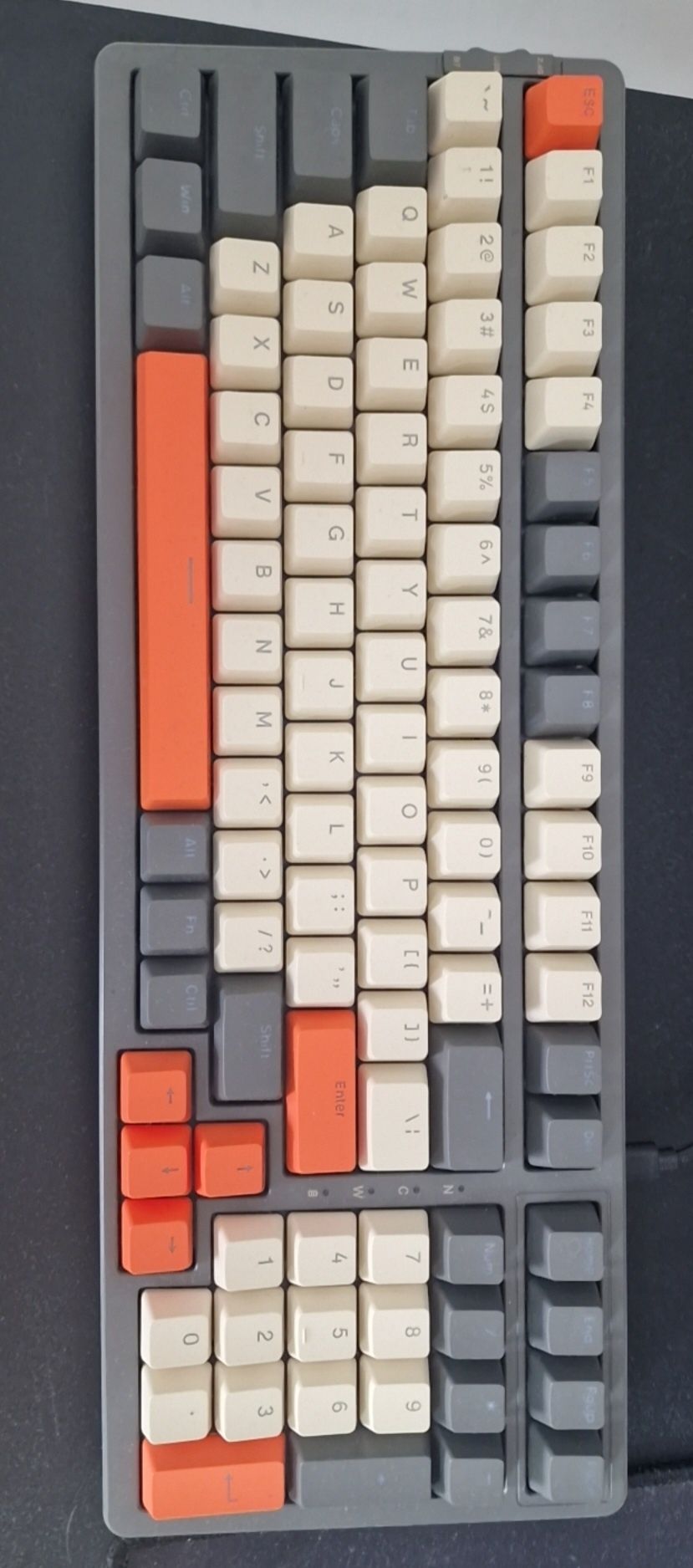 Vendo Teclado freewolf teclado mecânico