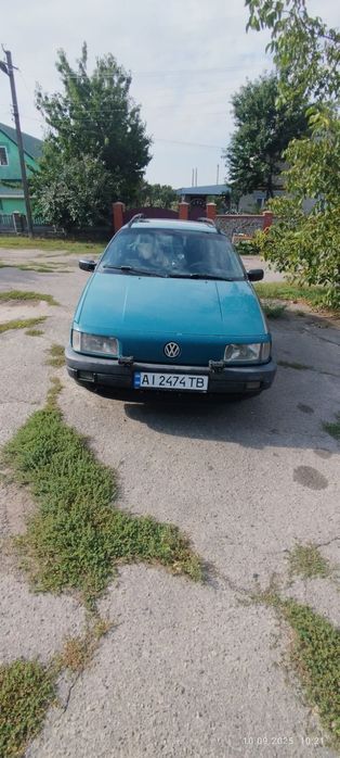 Продам пасат б3 газ/бенз на повному ходу