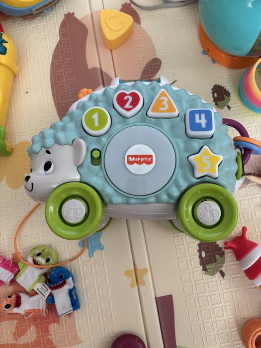 Бизикуб fisher price