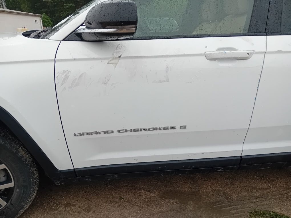 Drzwi lewy przod jeep Grand cheroke wl pw7