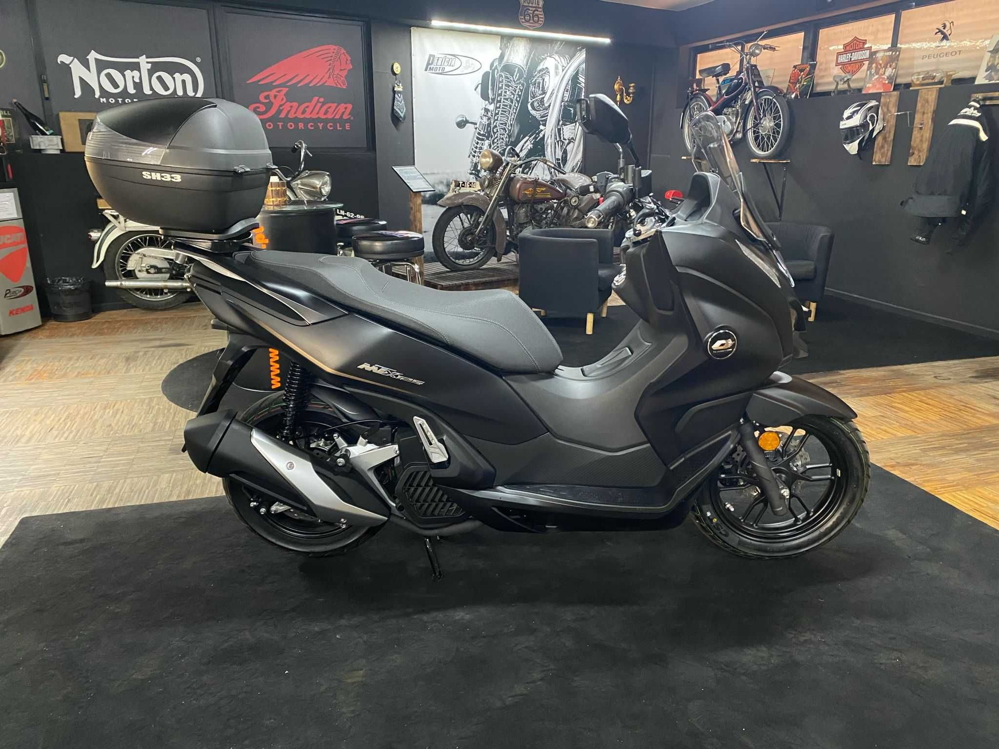 QJ MOTOR MTX 125