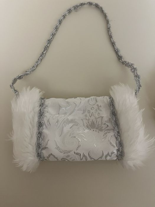 костюм снігурочки для виступів або свят