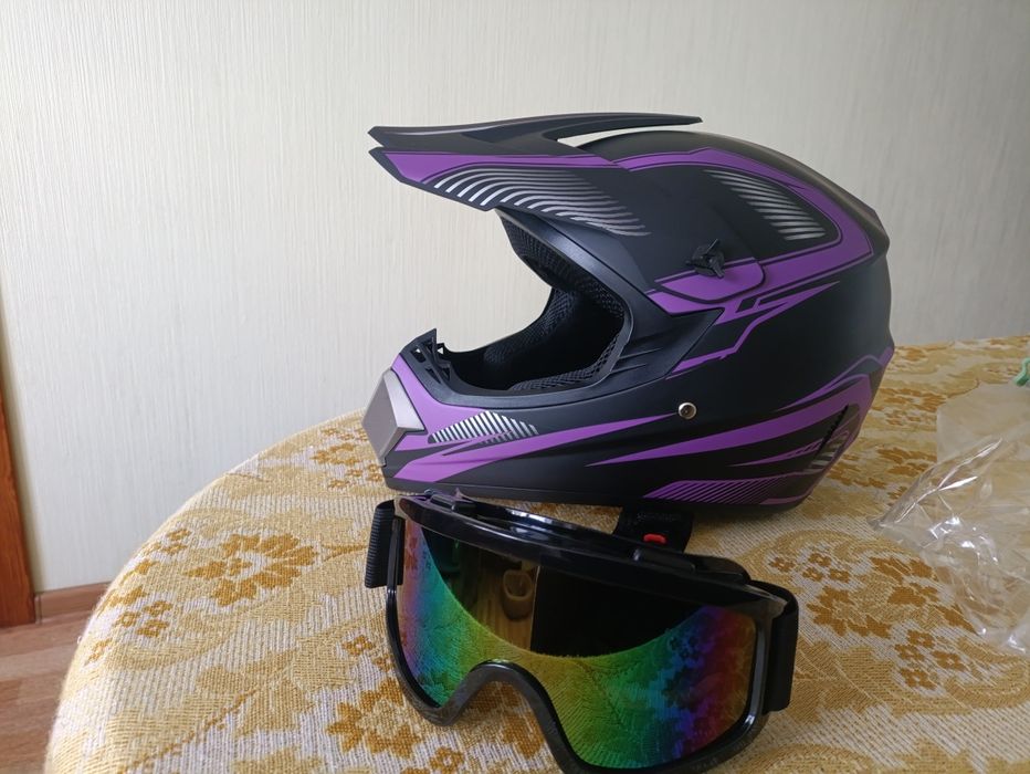 Шлем мото эндуро