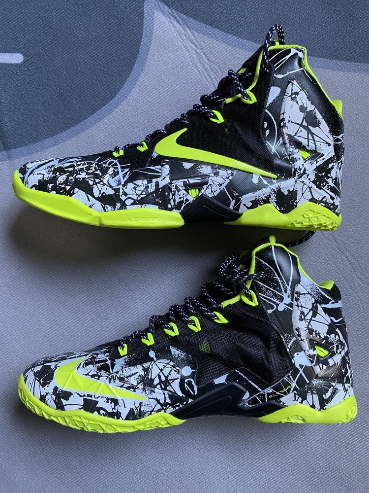 Nike Lebron 11 Graffiti