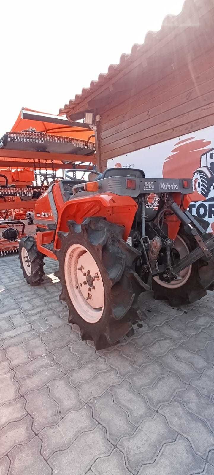 Kubota  Aste A15