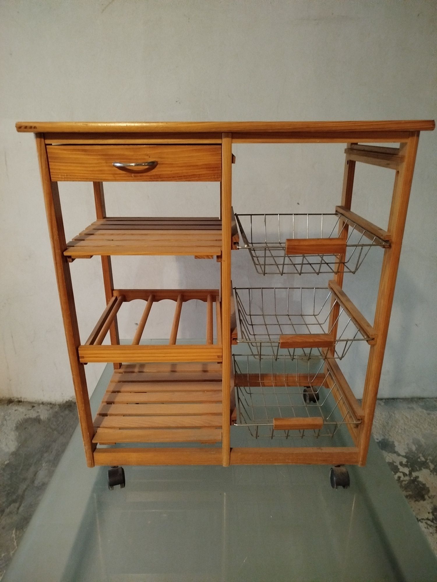 Mesa apoio madeira e cerâmica