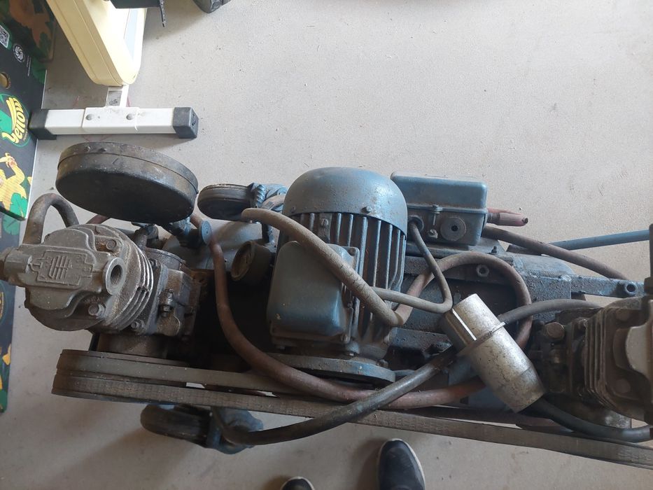 Sprężarka starowska dwukompresowa