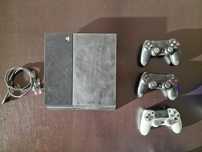 Playstation 4 Bom estado - Oferta Comandos, 6 Jogos e cabos - 1TB