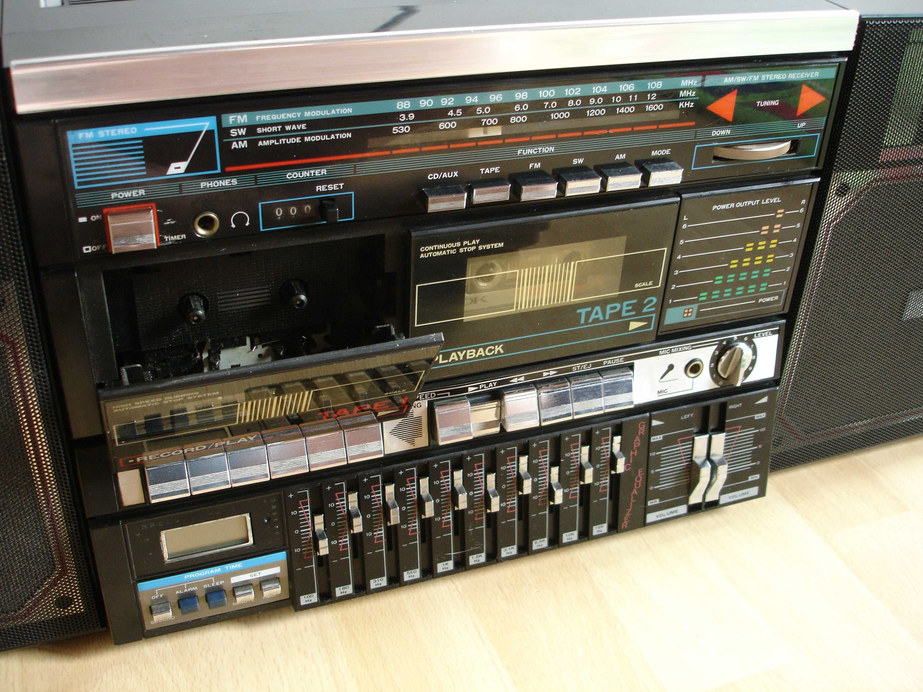 Radiomagnetofon TRISTAR RR-5560