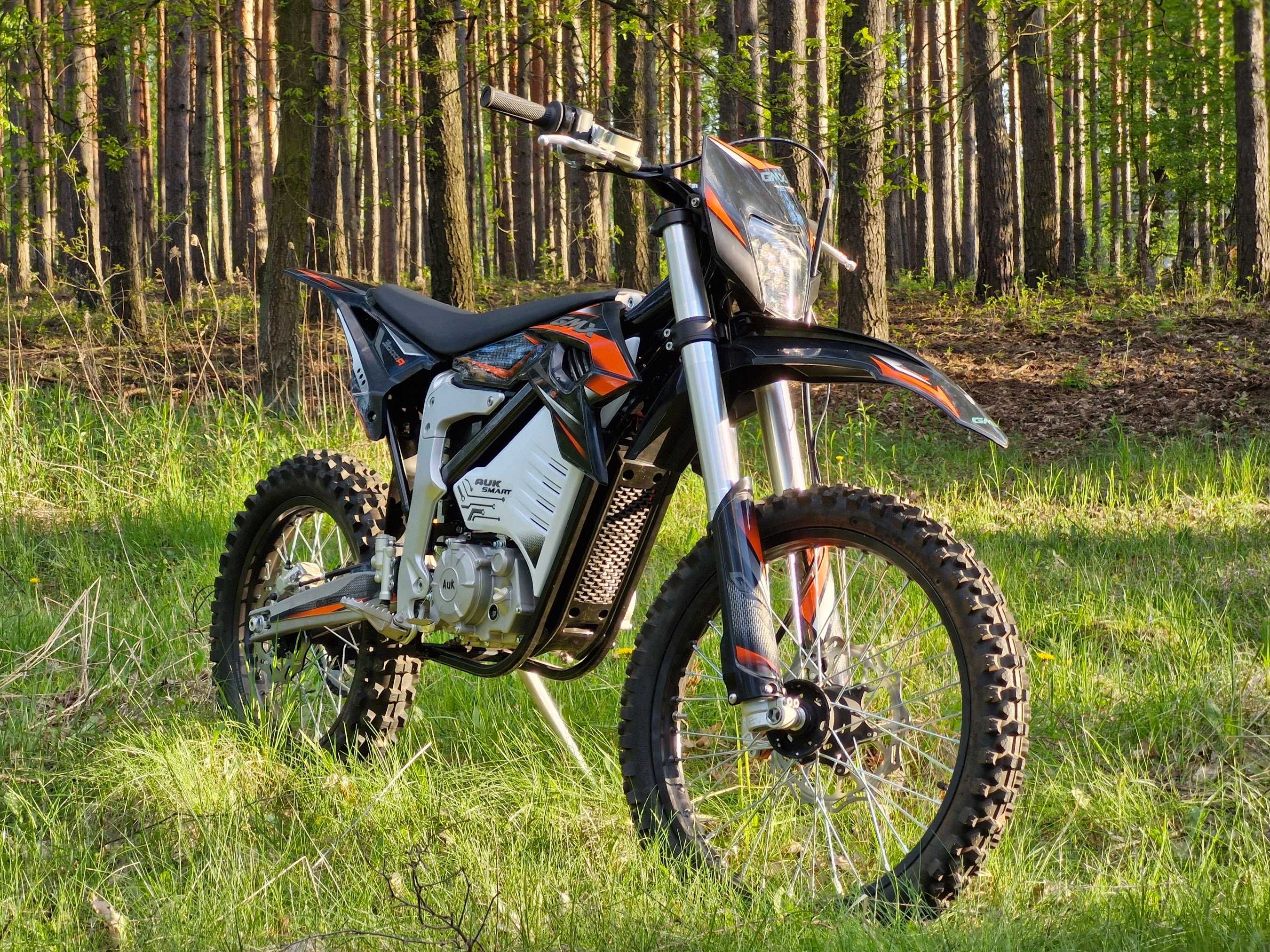 AdmitJet Armor, Auksmart GMX, Elektryczny Cross 18/21 25KW Surron KTM