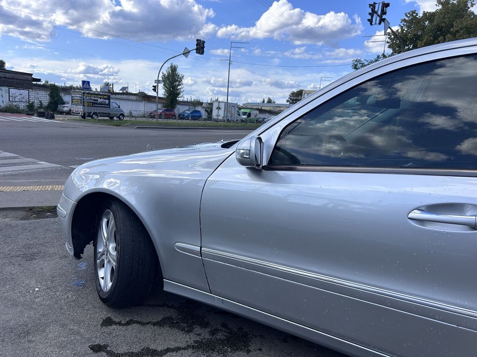 Продам mercedes e-class 3.2 cdi