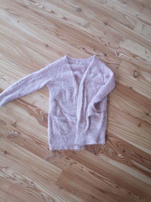 Sweterek różowy pepco 134/140