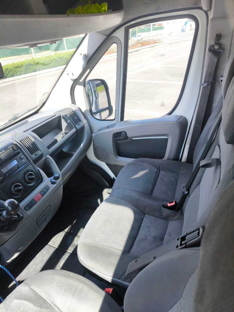 Peugeot Boxer 2.2 HDI 9 Lugares