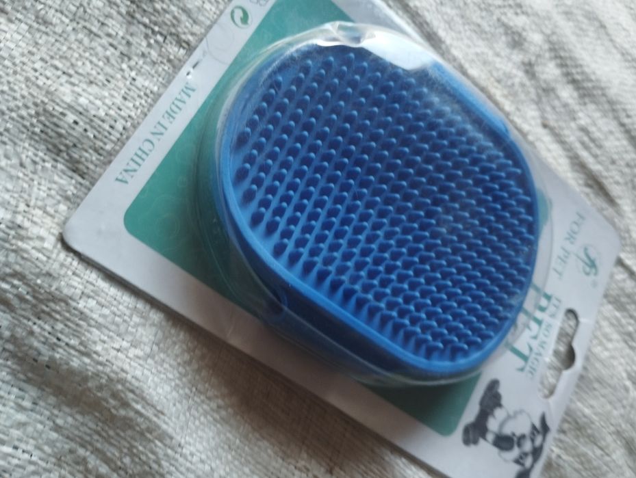 Чесалка для животных