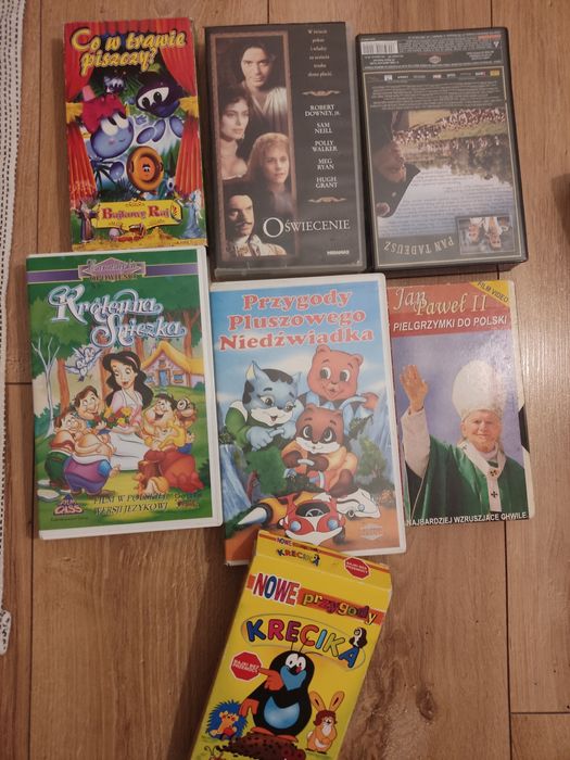 Zestaw filmów na VHS / retro