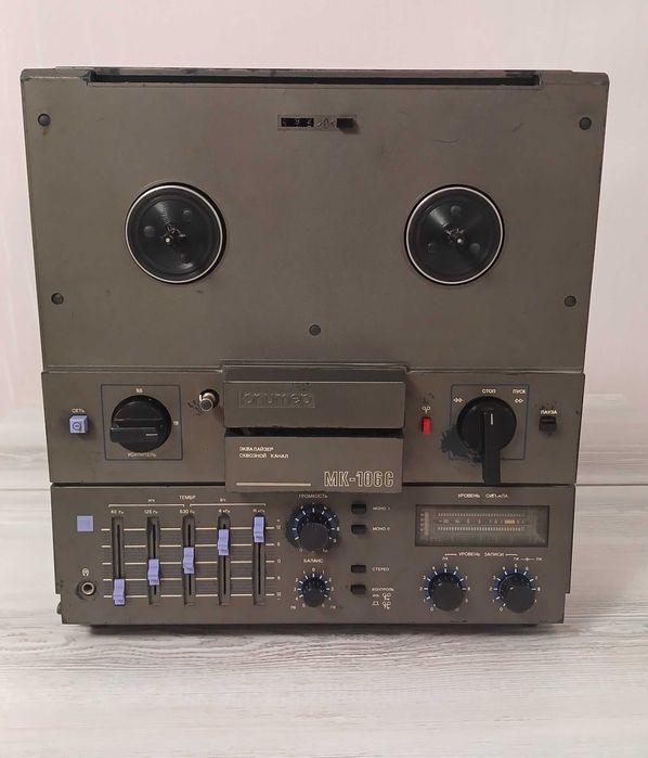 Магнітофон бабіний Юпітер МК- 106с