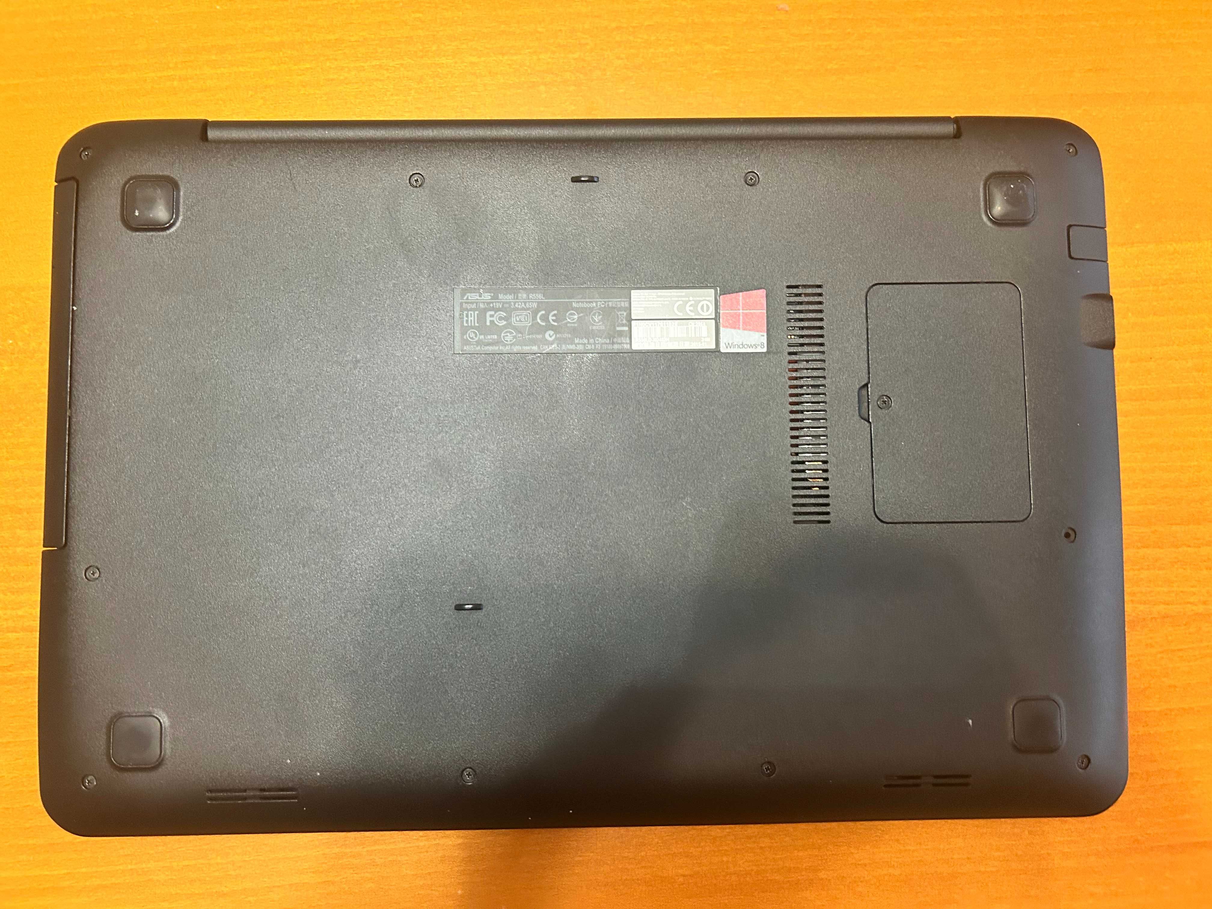 Laptop ASUS R556L | i3-4030U | 4 GB RAM | SSD | NVIDIA 820M |