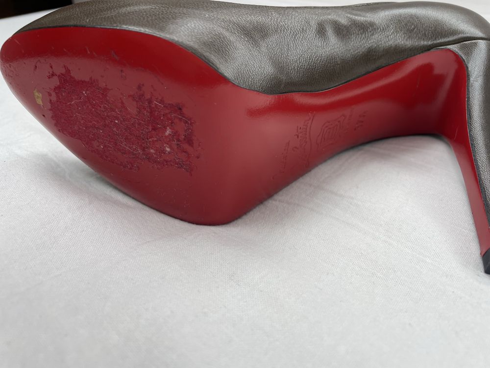 christian louboutin  czółenka roz 37,5