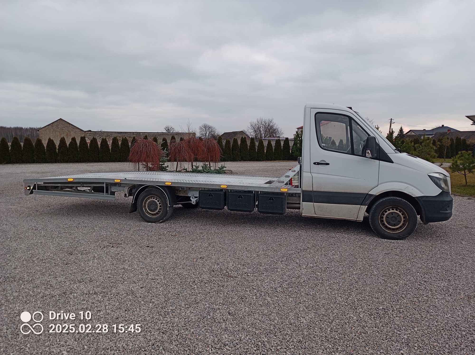 Mercedes Sprinter autolaweta najazd 906