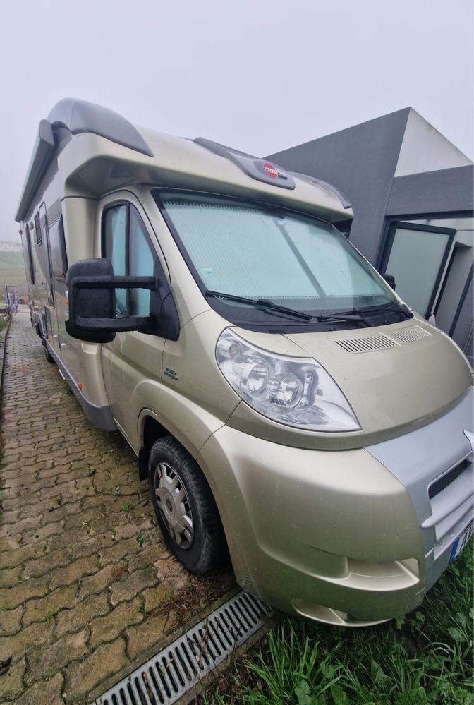 Burstner Ixeo Plus