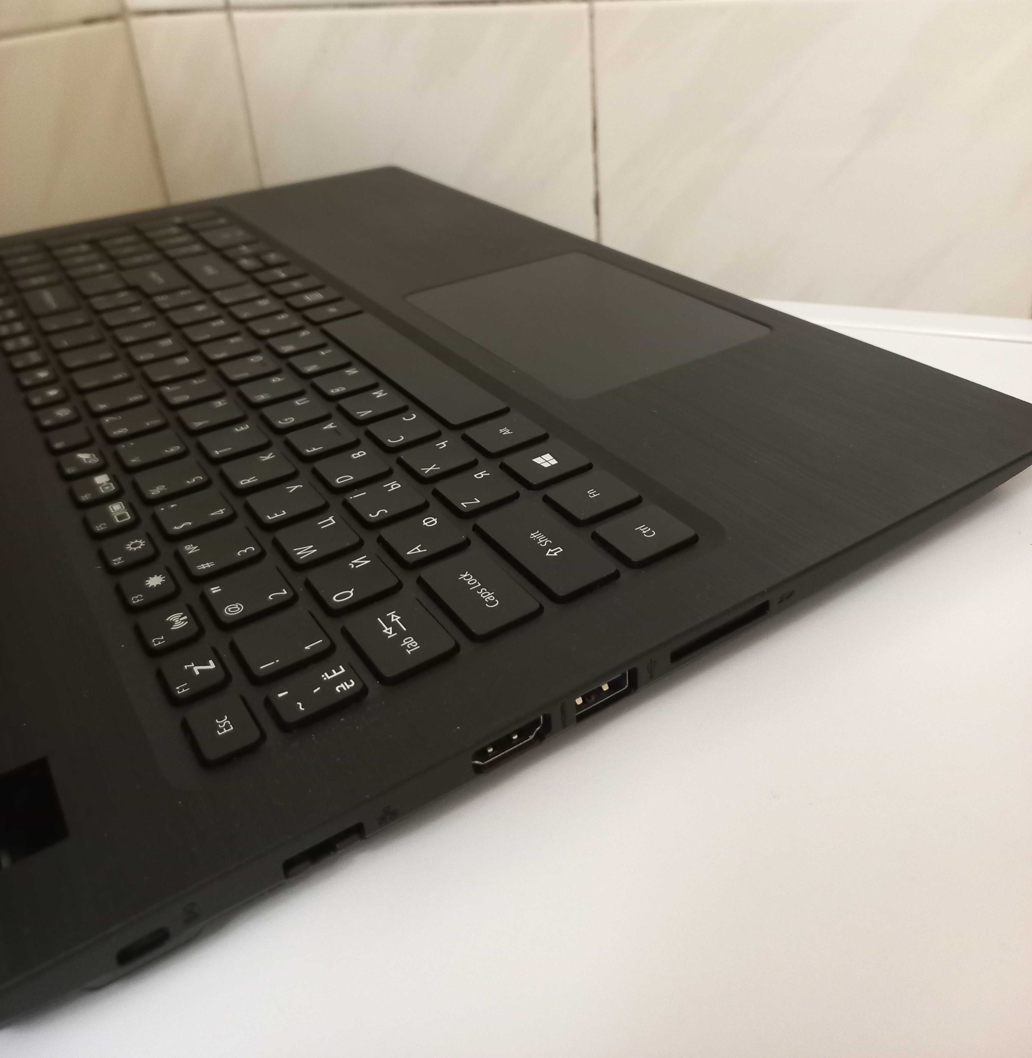 стильный ноутбук Acer Aspire 3 A315-32