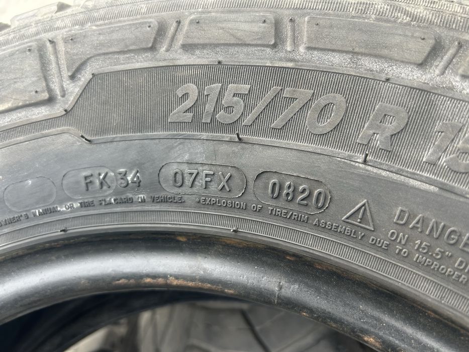 215/70R15c Michelin AgilisCrossClimate 109/107S