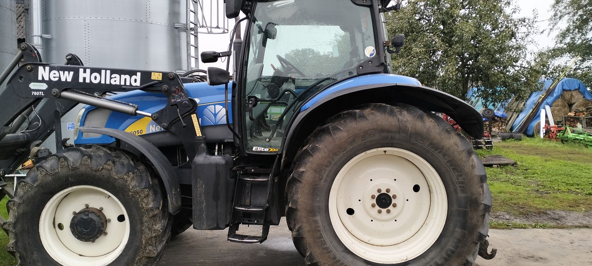 New Holland,new Holland T6050