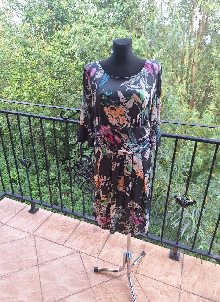 Sukienka midi marka Kaleidoscope rozmiar XL 42 / XXL 44