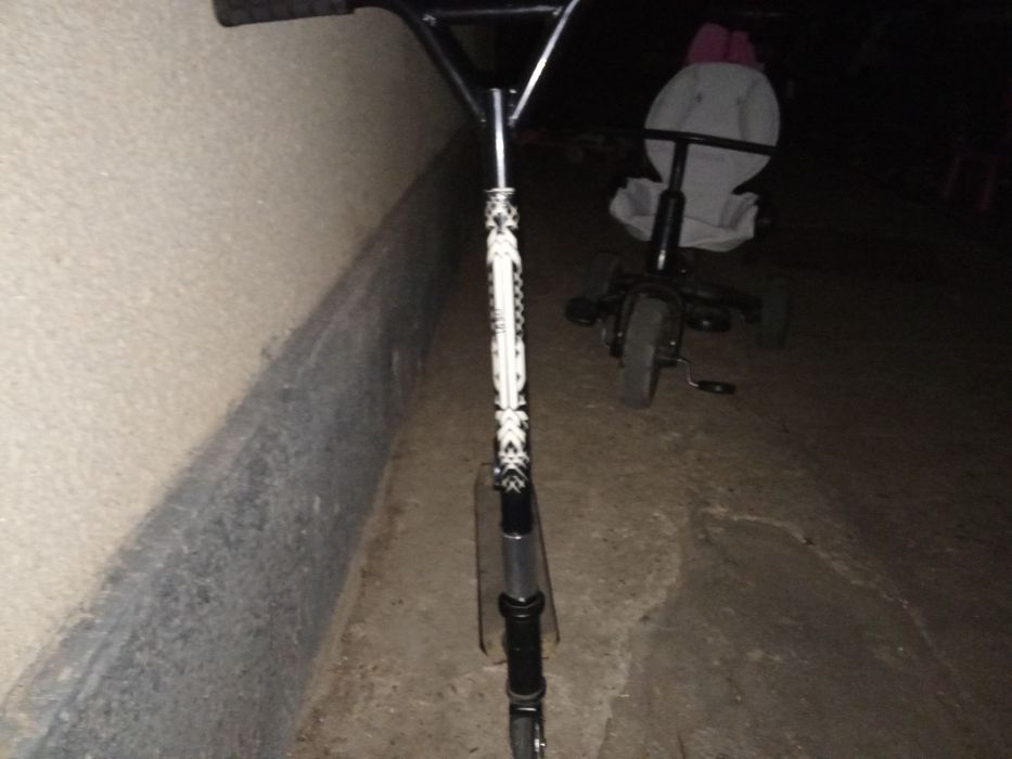 Трюковой самокат