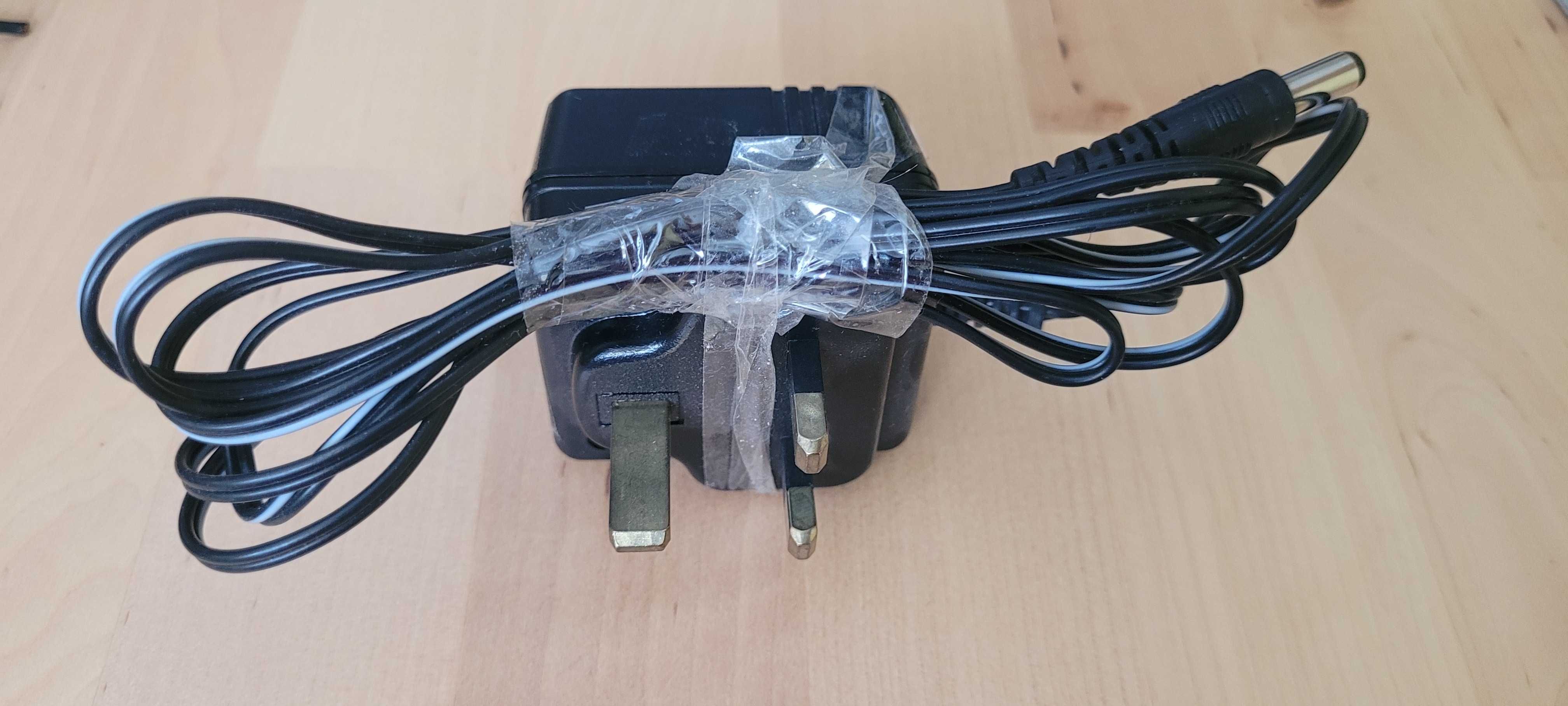 Ładowarka / zasilacz nr 15, D35_12_200, 12V / 200mA