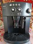 Продам кавомашину Delonghi MAGNIFIKA