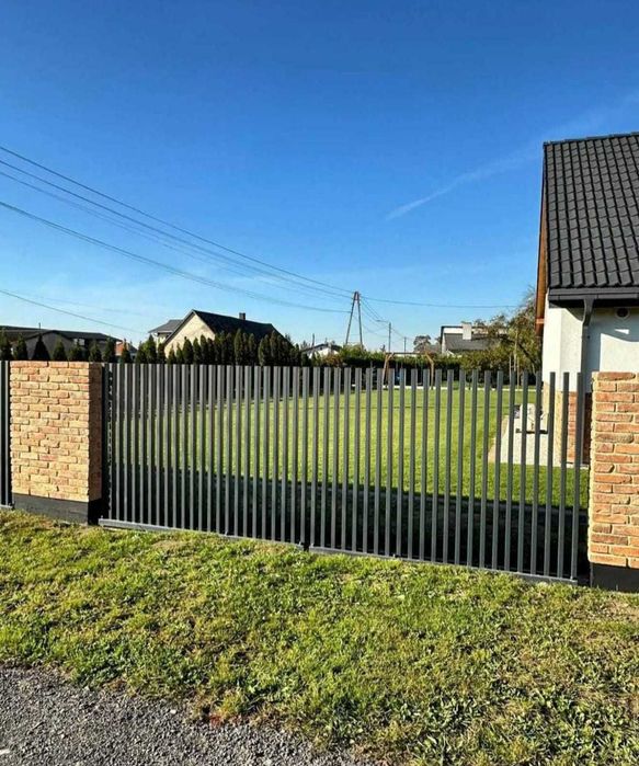 Ogrodzenie premium nowoczesne ogrodzenie grzebieniowe profile pionowe