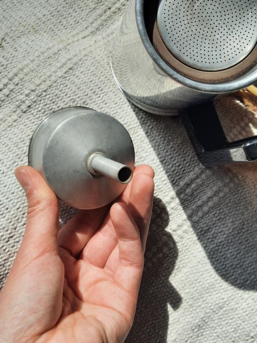 Włoska aluminiowa kawiarka VEV moka barista włochy vintage unikat