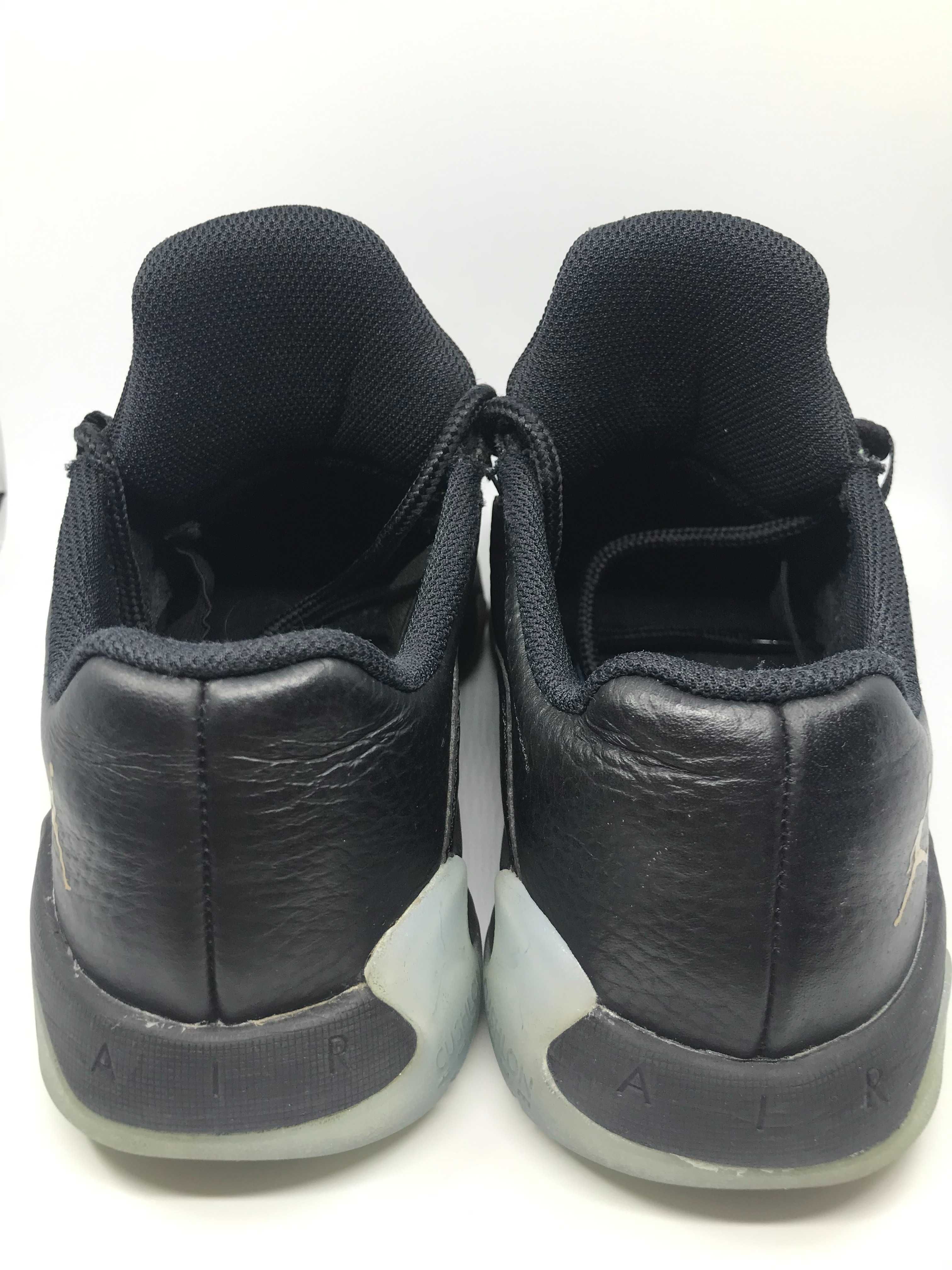 AIR JORDAN 11 r.42 oryginalne buty męskie w dobrym stanie