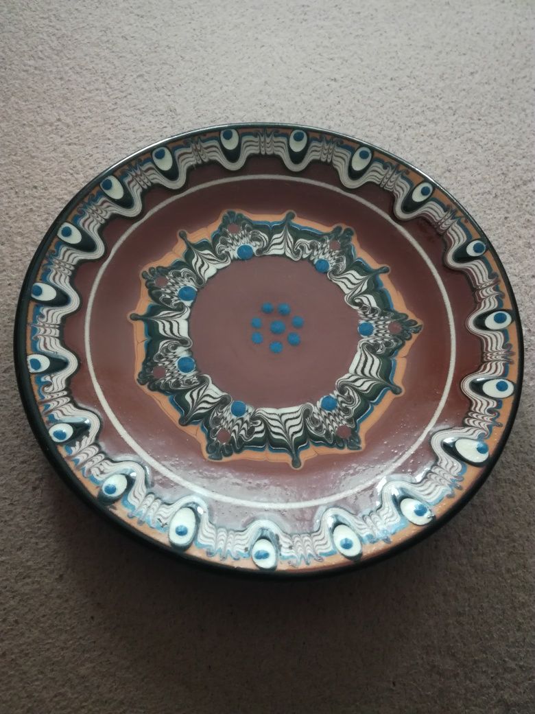 Talerz ceramiczny Bułgaria zawieszany pawie oczko bułgarski ceramika