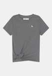 Abercrombie&Fitch oryginalne koszulki 3 sztuki komplet