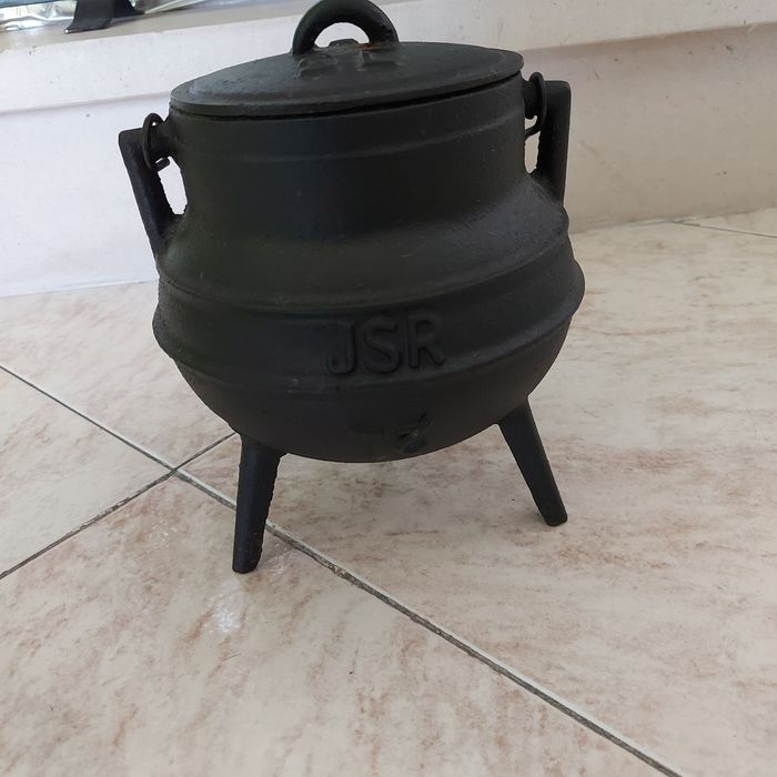 Panela de ferro - VENDIDO