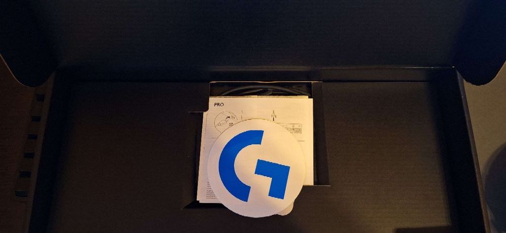 Дротова клавіатура Logitech G PRO Mechanical Gaming