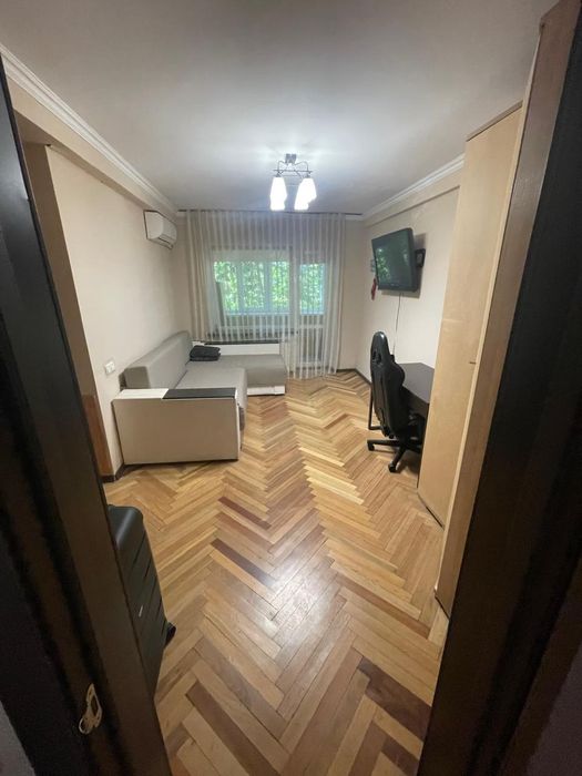 Оренда 2 кімнатної квартири.  Метро Нивки