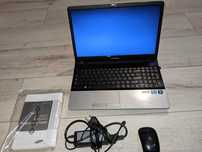 Samsung NP300E5A laptop + myszka 4GB RAM 400GB
