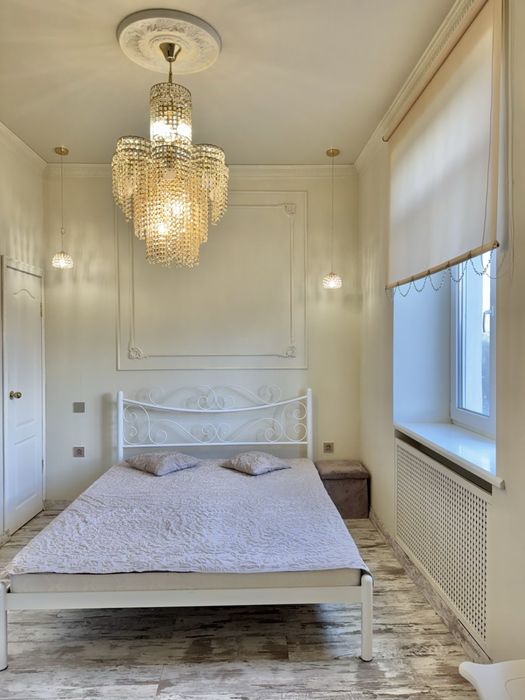 2 кімнатна квартира Центр міста вул Святомиколаівська пл. Визволення