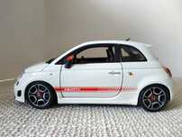 Fiat 500 Abarth 1:18 Bburago uszkodzony