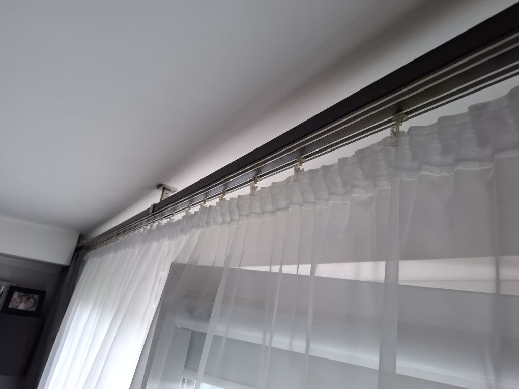 Karsznisz (dwa karnisze sufitowe kolor WENGE)