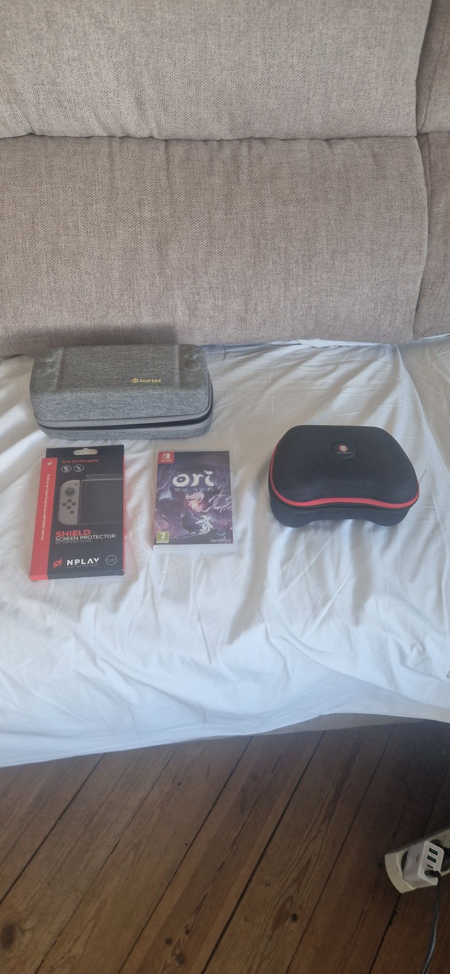 Nintendo Switch- Bundle