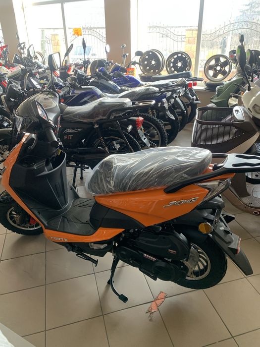 Скутер форте CAHOE JOG.  80 кубів , Новий.