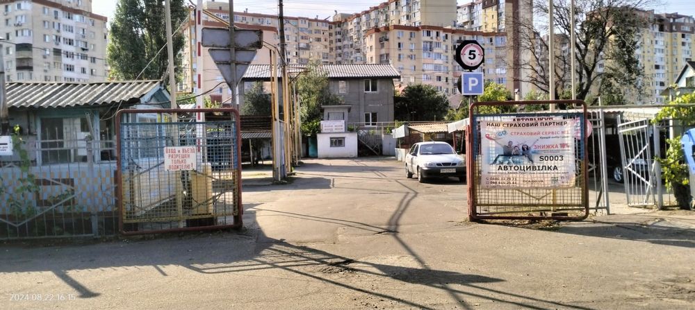 Продам место на стоянке Таирова