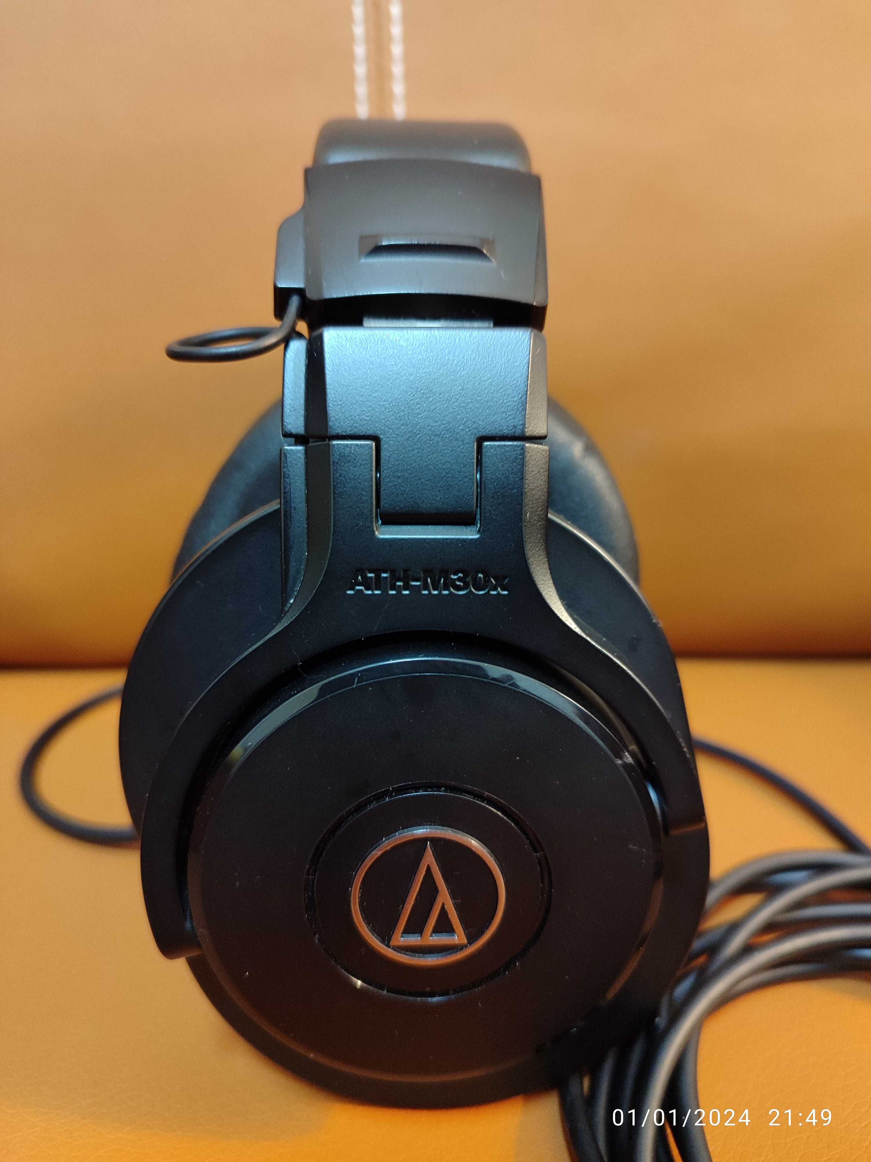 Auscultadores Audio-Technica ATH-M30X